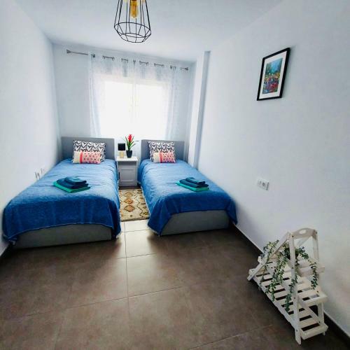 Apartamento Los Pinos De Salvador Dal�