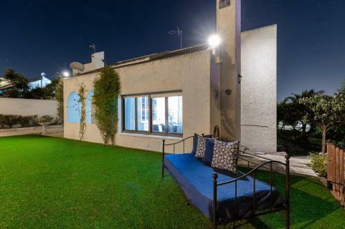 Villa Happy Place By Fidalsa