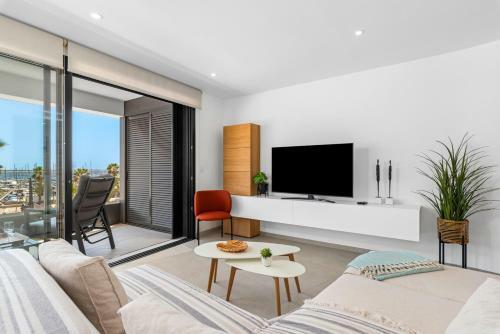Apartamento Elegance Seaside Retreat