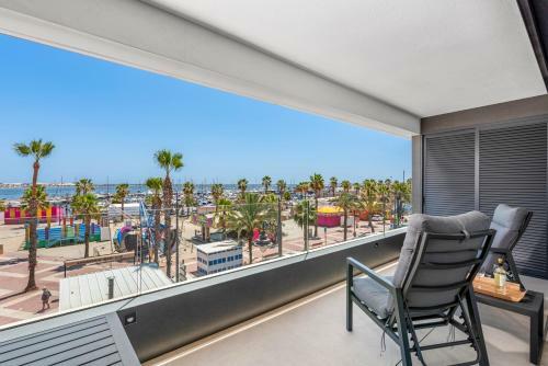 Apartamento Elegance Seaside Retreat