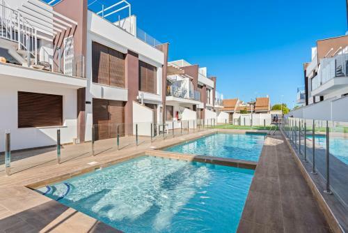 Mediterranean Flamingo Apartment