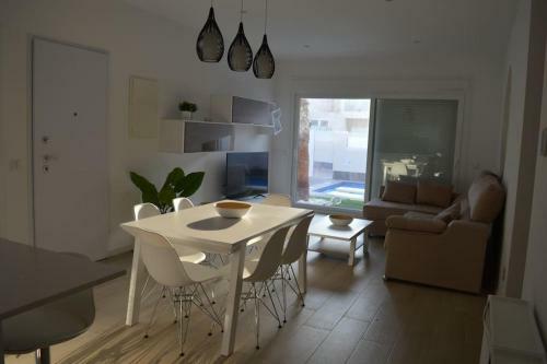 Palmeras Gold - Moderne Villa (6p) Met Solarium/priv�zwembad