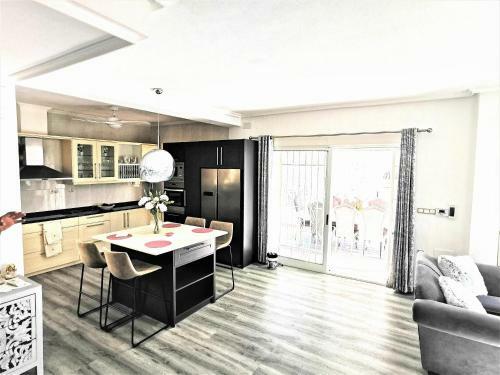 2 Apts In Villa Sun And Happiness