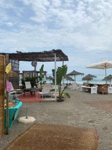 Apartamento Marina De Casares Suites