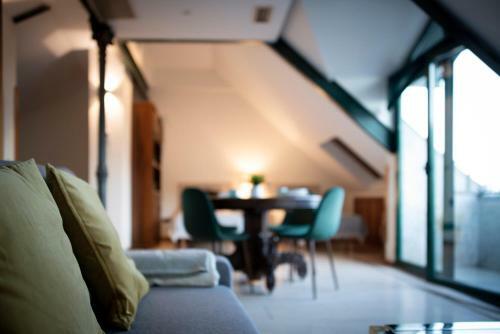 Apartamento Fabulos �tico Con Vistas Al Monasterio