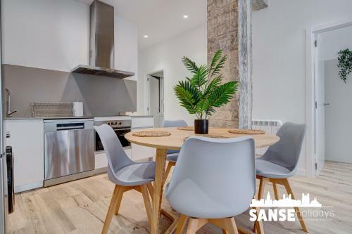 Apartamentos Gran V�a By Sanse Holidays Free Parking