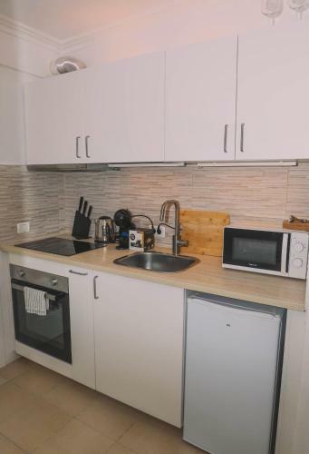 Isla Verde Studio Apartment Green Park
