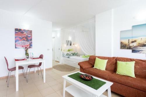 Apartamento Cosy Studio With Balcony At Golf Del Sur, Tenerife