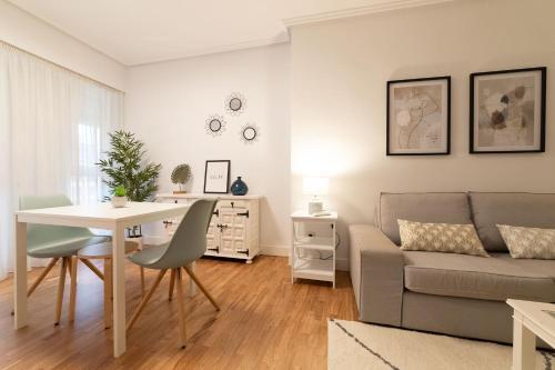 Cute And Comfy Apartment By Cisan Rentals