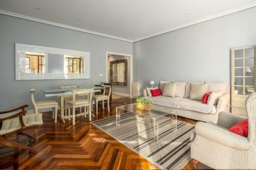 Apartamento 100m Playa Concha Para 4 Parking Opcional