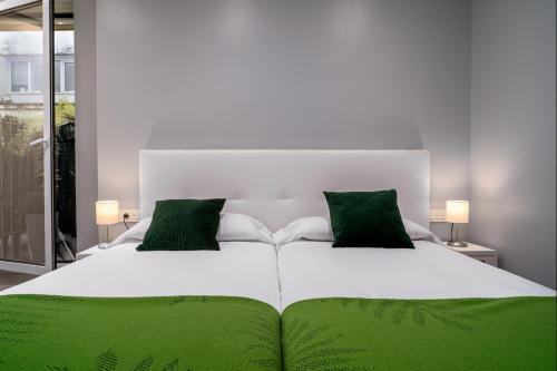 Apartamento 100m Playa Concha Para 4 Parking Opcional