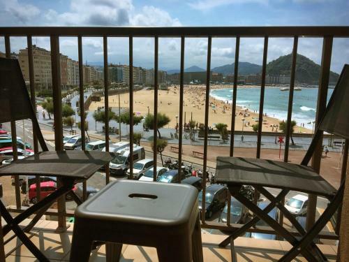 Apartamento Sea Views From 4 Balconies Walk Score 90