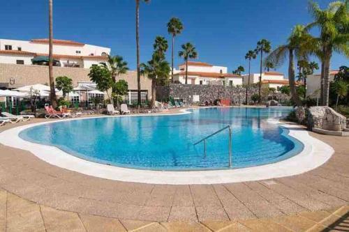 Palm Villa 1 Bed Apartment Overlooking Golf Course