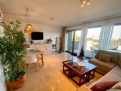 Oceanview Villa Gaviota