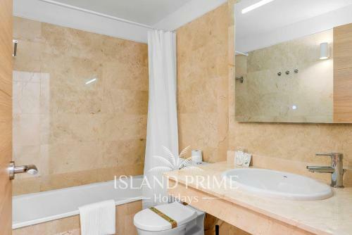 Modern Townhouse In Seaside Complex In Amarilla Golf