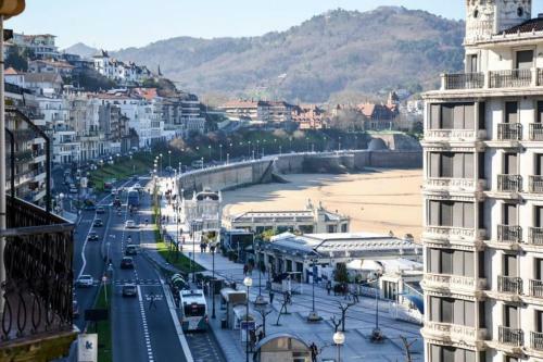 Apartamento Belle View, Modern Apt With Beach View Wifi.