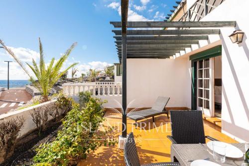 Apartamento Oceanfront Holiday With Stunning Views