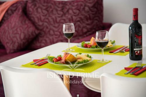 Holiday Apartment 3 In Sand Club