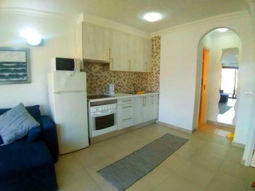 Golf View Apartment With Large Communal Pool - Scorpioile