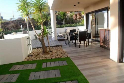 Apartamento De Dise�o Con Espectacular Terraza