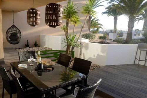Apartamento De Dise�o Con Espectacular Terraza