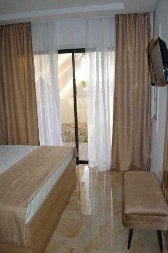 Apartamento De Dise�o Con Espectacular Terraza