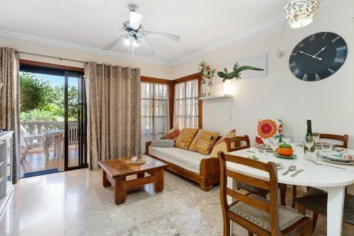 Beautiful Apartmento Amarilla Golf