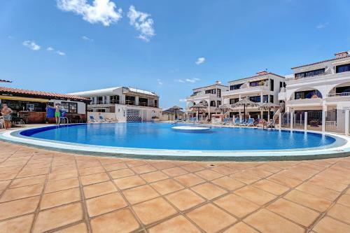 Beautiful Apartmento Amarilla Golf