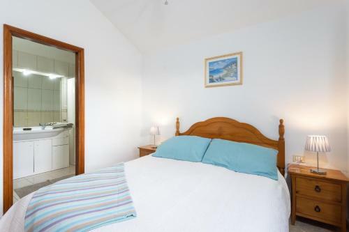 Villa Casa Tom - Spacious Holiday Home With Heated Pool