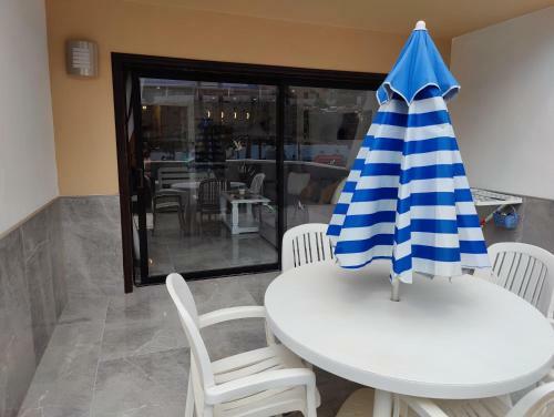 Stunning 1-bed Apartment In Parque Albatros