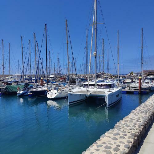 Stunning 1-bed Apartment In Parque Albatros