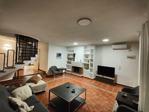Bungalow Familiar Con Piscina