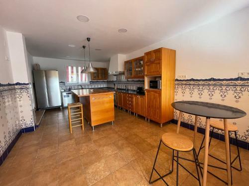 Bungalow Familiar Con Piscina