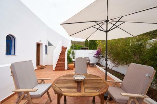Casa De Los Pinos