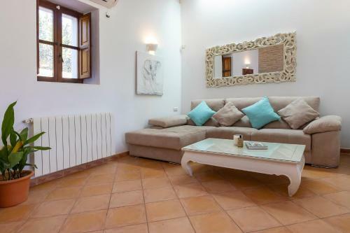 Villa In San Jose Sleeps 10 - Sa Vinya