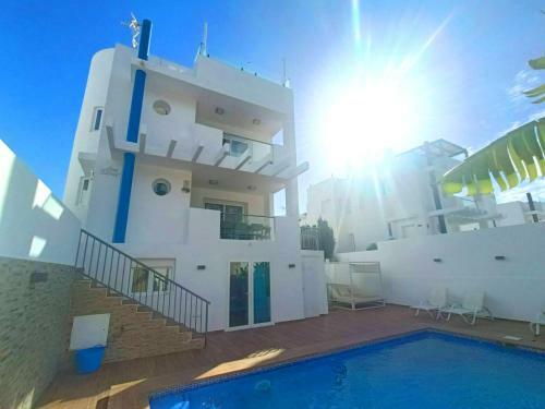 5 Bedroom Villa In Cala Vadella