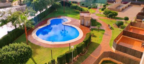Apartamento Tomcar Piscina, P�del, Wifi Y Zonas Comunes