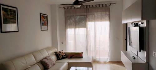 Apartamento Tomcar Piscina, P�del, Wifi Y Zonas Comunes