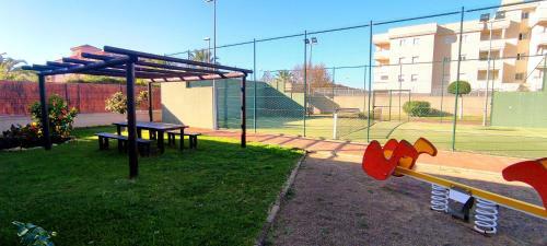 Apartamento Tomcar Piscina, P�del, Wifi Y Zonas Comunes