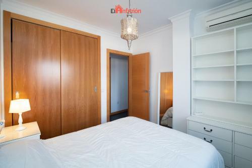 Apartamento El Anfitri�n - Paleobull Castillo