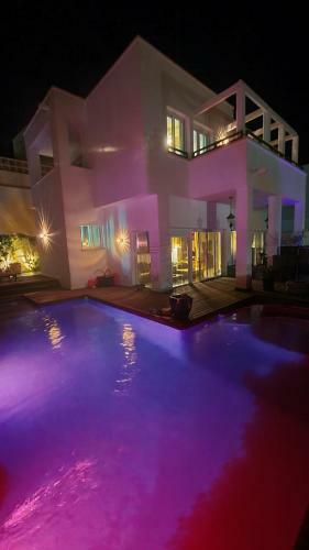 Villa Las Puertas