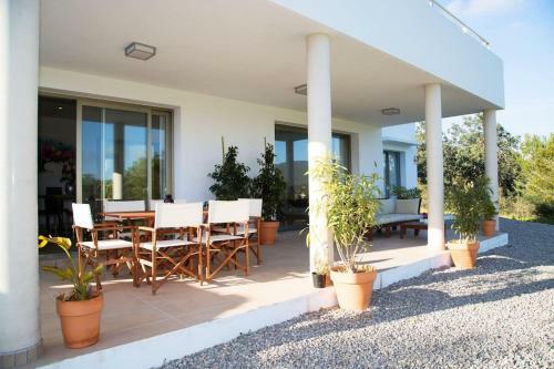 Modern Villa In Cala Jondal Porroig