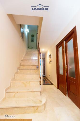 Beautiful 3 Story House In The Historic District