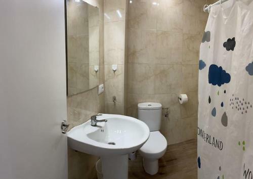 Apartamento Avda De Las Piletas, Segunda L�nea De Playa