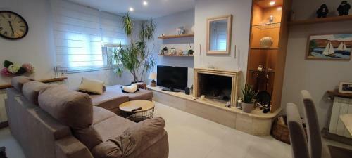 Casa Mar, With Parking And Ideal For Families