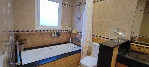 Casa Mar, With Parking And Ideal For Families