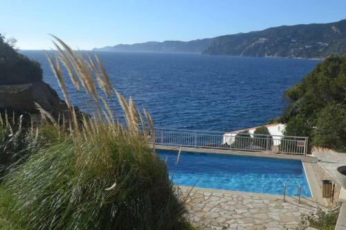 Apartamento Apto. Piscina Y Acceso Al Mar