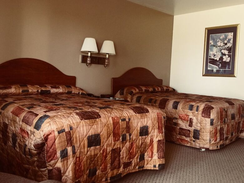 Motel Crest Country Inn