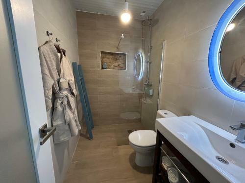4 Apartamentos Independientes En Casa Palacio