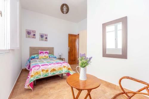 Apartment - 4 Bedrooms - 0275